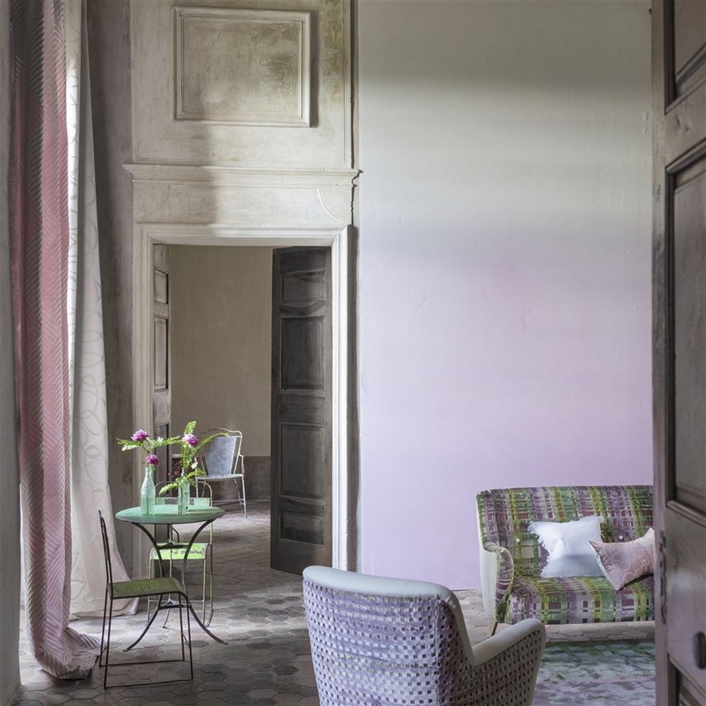 Saraille Wallpaper P600 by Designers Guild in Grape Purple